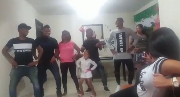 El baile familiero de Fabra en sus vacaciones