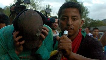 tension: indigenas retienen a militares y miembros de farc tension: indigenas retienen a militares y miembros de farc