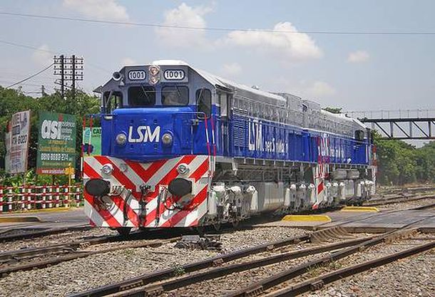 Demoras en el ferrocarril San Martín por un accidente en La Paternal