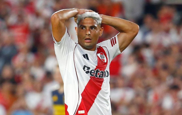 El descargo de Maxi Salas tras el video viral pateando una pelota contra la tribuna de River