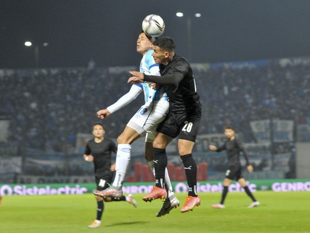 Copa Argentina: Independiente le ganó a Atlético Tucumán y avanza