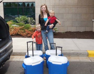 Una mujer donó 109 litros de leche materna para bebés en terapia intensiva