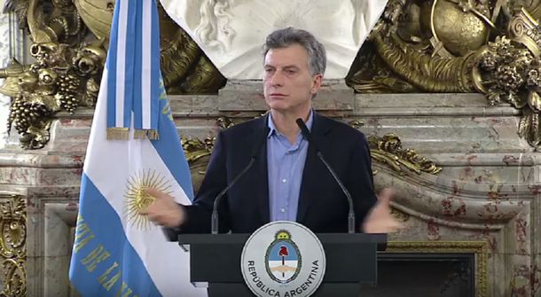 Macri anuncia pago de deuda con obras sociales sindicales
