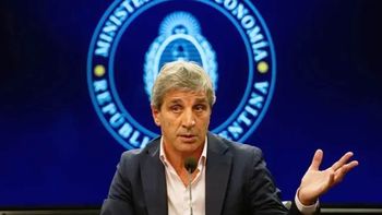 Luis Caputo se reunirá con autoridades del FMI y el BID en Estados Unidos