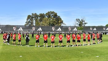 Escándalo en River: aseguran que uno de sus referentes se separó de su esposa tras llevar una doble vida