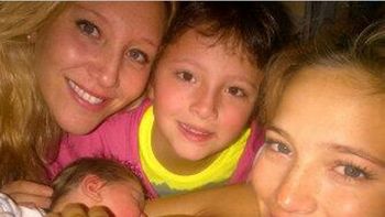 la imagen mas tierna de luisana junto a noah la imagen mas tierna de luisana junto a noah