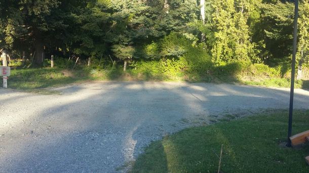 El tobogán estaba en una plaza y el hombre creyó que podía llevárselo