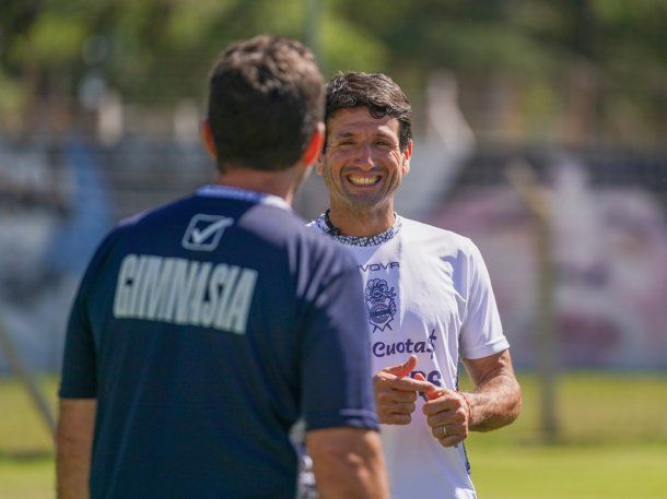 Chirola Romero fue presentado en Gimnasia: Estoy en el lugar que soñé