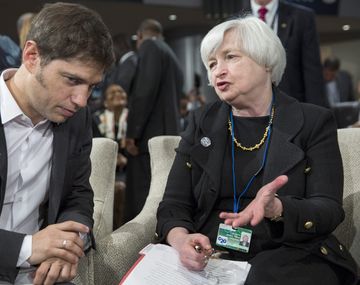 Axel Kicillof junto con la titular del FED,  Janet Yellen.