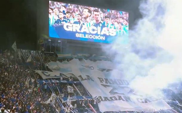 El mensaje en Vélez.