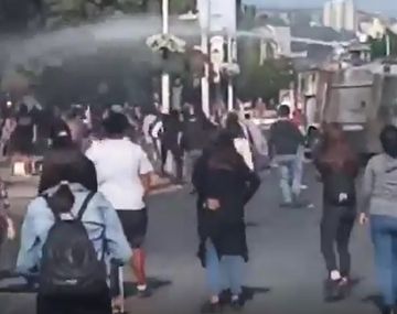 Represión en Chile por las protestas contra el festival de Viña del Mar