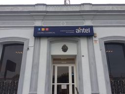 Antel obtuvo más de 250 millones de dólares en ganancias durante el 2022. Antel obtuvo más de 250 millones de dólares en ganancias durante el 2022.