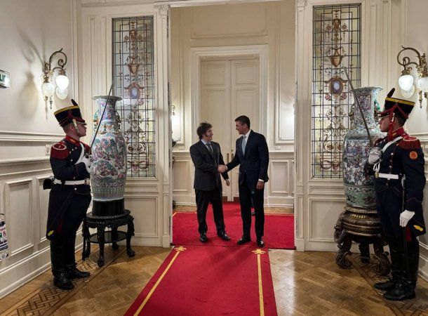 Javier Milei recibió al presidente de Paraguay, Santiago Peña