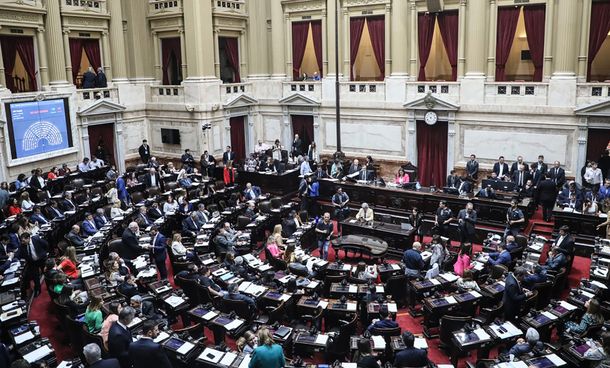 Primera sesión en Diputados: rindieron homenajes a las islas Malvinas y los Derechos Humanos