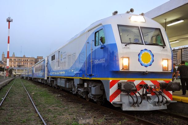 Verano 2015: ¿Cuánto costará viajar a Mar del Plata en tren y en colectivo?