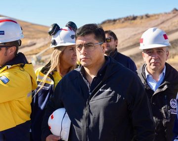 Impulso energético en la Patagonia: Santa Cruz selló un millonario acuerdo para reactivar yacimientos