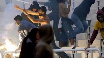 por la violencia, suspenden el futbol en grecia por tiempo indeterminado por la violencia, suspenden el futbol en grecia por tiempo indeterminado