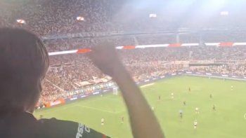 jugadores...: explotaron los hinchas de river tras el cuarto gol de tigre jugadores...: explotaron los hinchas de river tras el cuarto gol de tigre