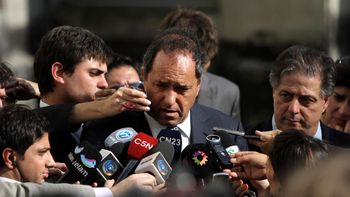scioli: cristina fue clara en que no buscara la reeleccion scioli: cristina fue clara en que no buscara la reeleccion