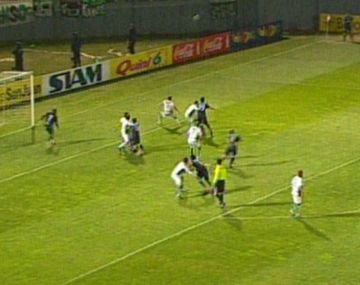 Racing le ganó a San Martín y está en octavos de final