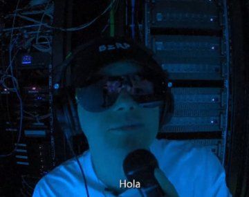 {altText(,La original manera en la que Bizarrap anunció su Session #56 con Rauw Alejandro )}