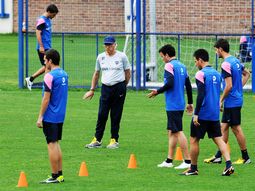 bianchi probo con los chicos pero jugarian los titulares bianchi probo con los chicos pero jugarian los titulares