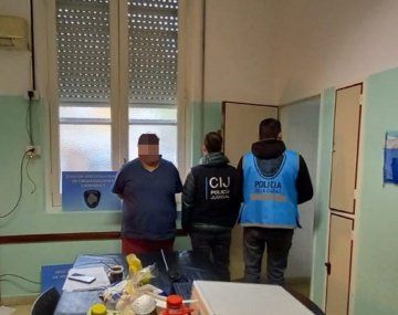 Detuvieron a un enfermero del Hospital Piñero por hacer recetas truchas