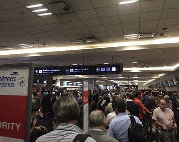 Polémico nuevo requisito para poder volar a Estados Unidos