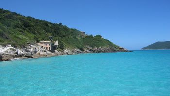 una turista argentina denuncio que fue violada en buzios una turista argentina denuncio que fue violada en buzios