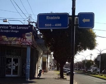 Dueños de un súper chino denuncian que les pusieron una bomba