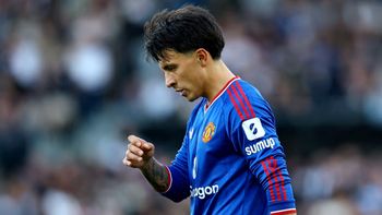 aseguran que lisandro martinez se va del manchester united a final de temporada tras sus duras criticas aseguran que lisandro martinez se va del manchester united a final de temporada tras sus duras criticas