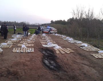 Secuestran más de una tonelada de marihuana