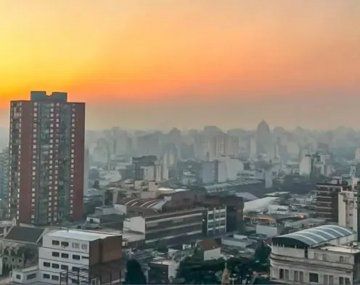 Persiste el olor a quemado y el humo en la Ciudad