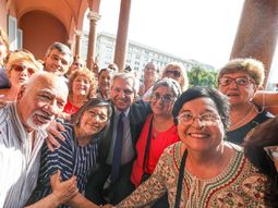 Dólar turista, jubilaciones y prepagas: los cambios que aceptó el oficialismo a la ley 