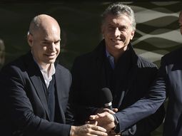 Macri prometió que se va a tardar menos de la mitad con el Metrobús del Bajo