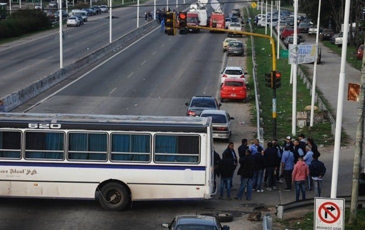 Indagaron al tercer detenido por el crimen del colectivero