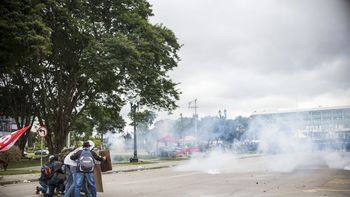 una violenta represion en brasil dejo mas de 200 heridos y 13 detenidos una violenta represion en brasil dejo mas de 200 heridos y 13 detenidos