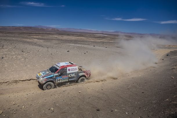 Así vivió el Dakar 2015 el equipo Toyota Oil C5N