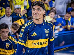 zeballos se aleja de boca: siguen sin arreglar la renovacion de su contrato y se iria zeballos se aleja de boca: siguen sin arreglar la renovacion de su contrato y se iria