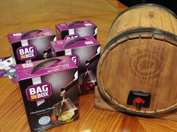 la cajita ahora es cool: una nueva y novedosa manera de envasar vino la cajita ahora es cool: una nueva y novedosa manera de envasar vino
