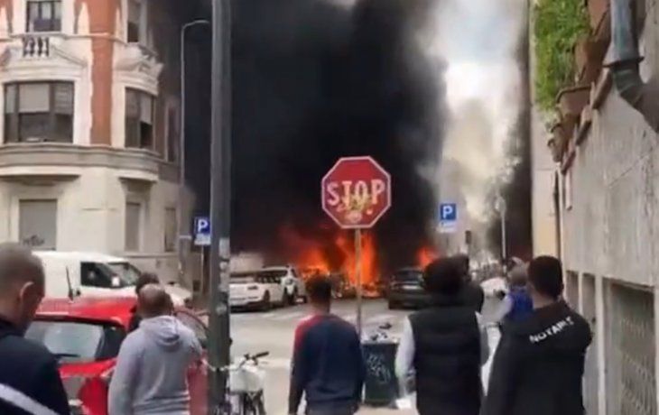 Fuerte explosión e incendio en el centro de Milán: una persona herida
