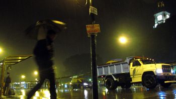 tras una jornada primaveral, llego la lluvia a capital federal tras una jornada primaveral, llego la lluvia a capital federal
