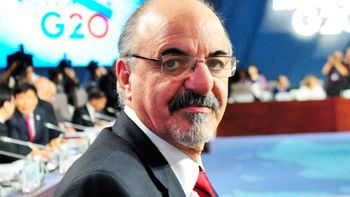 Carlos Tomada Carlos Tomada