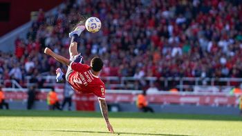 el gol de chilena de santiago montiel, nominado al premio puskas el gol de chilena de santiago montiel, nominado al premio puskas