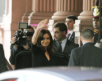 CFK llegó a la Rosada para la toma de juramento