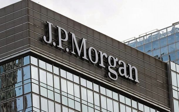 El riesgo país retrocede y se acerca a los 500 puntos y los ADR suben impulsados por los bancos