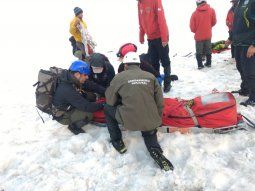 ushuaia: rescataron el cuerpo del turista al que le cayo un bloque de hielo en una cueva