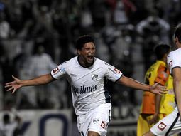 un urgido quilmes le gano a crucero un urgido quilmes le gano a crucero