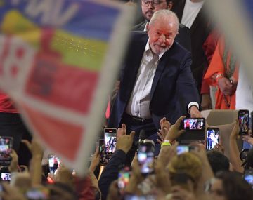 Lula lanzó su candidatura a presidente: Hay que restaurar la soberanía de Brasil