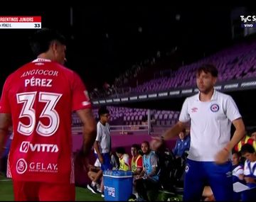 Debut amargo para Enzo Pérez en Argentinos: su reacción al ser reemplazado